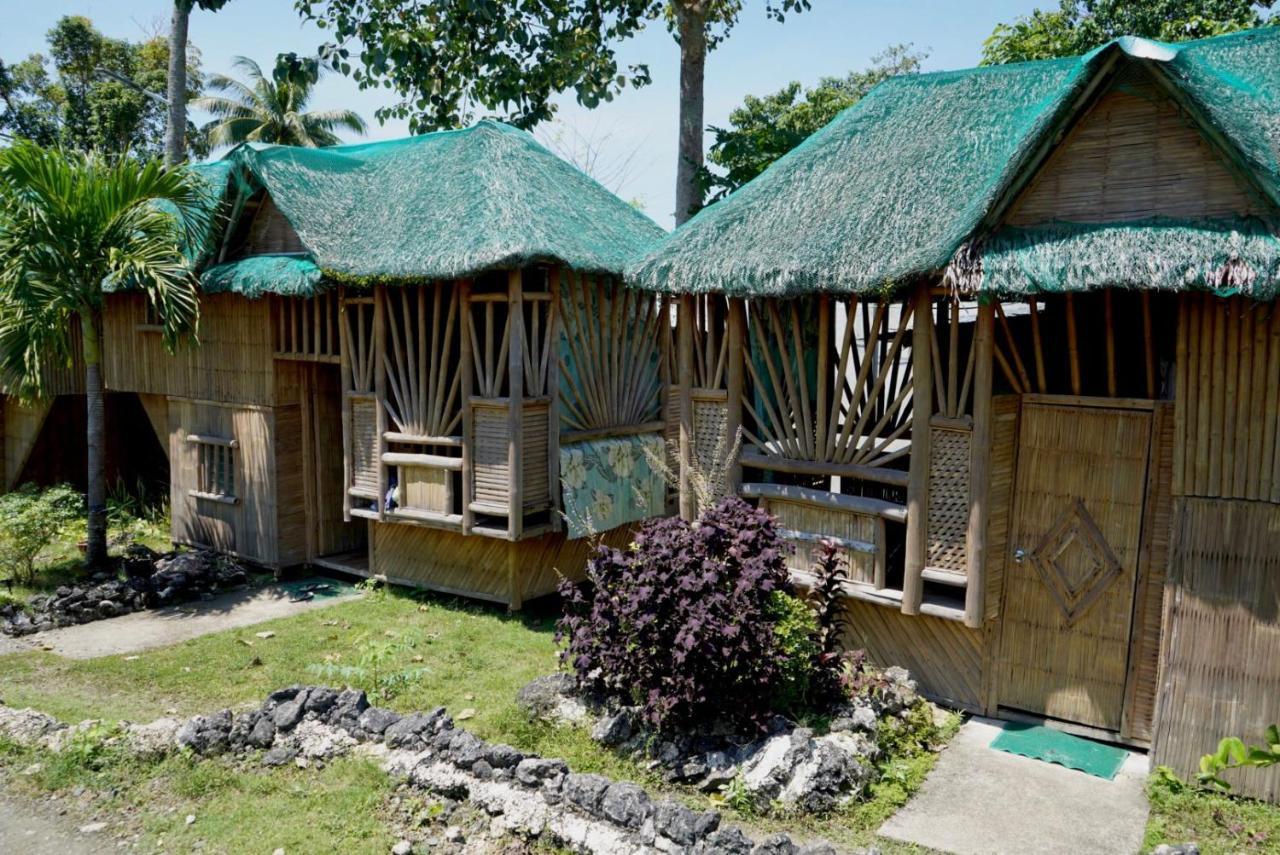 Nirvana Resort & Dive Centre - Моалбоал Екстериор снимка