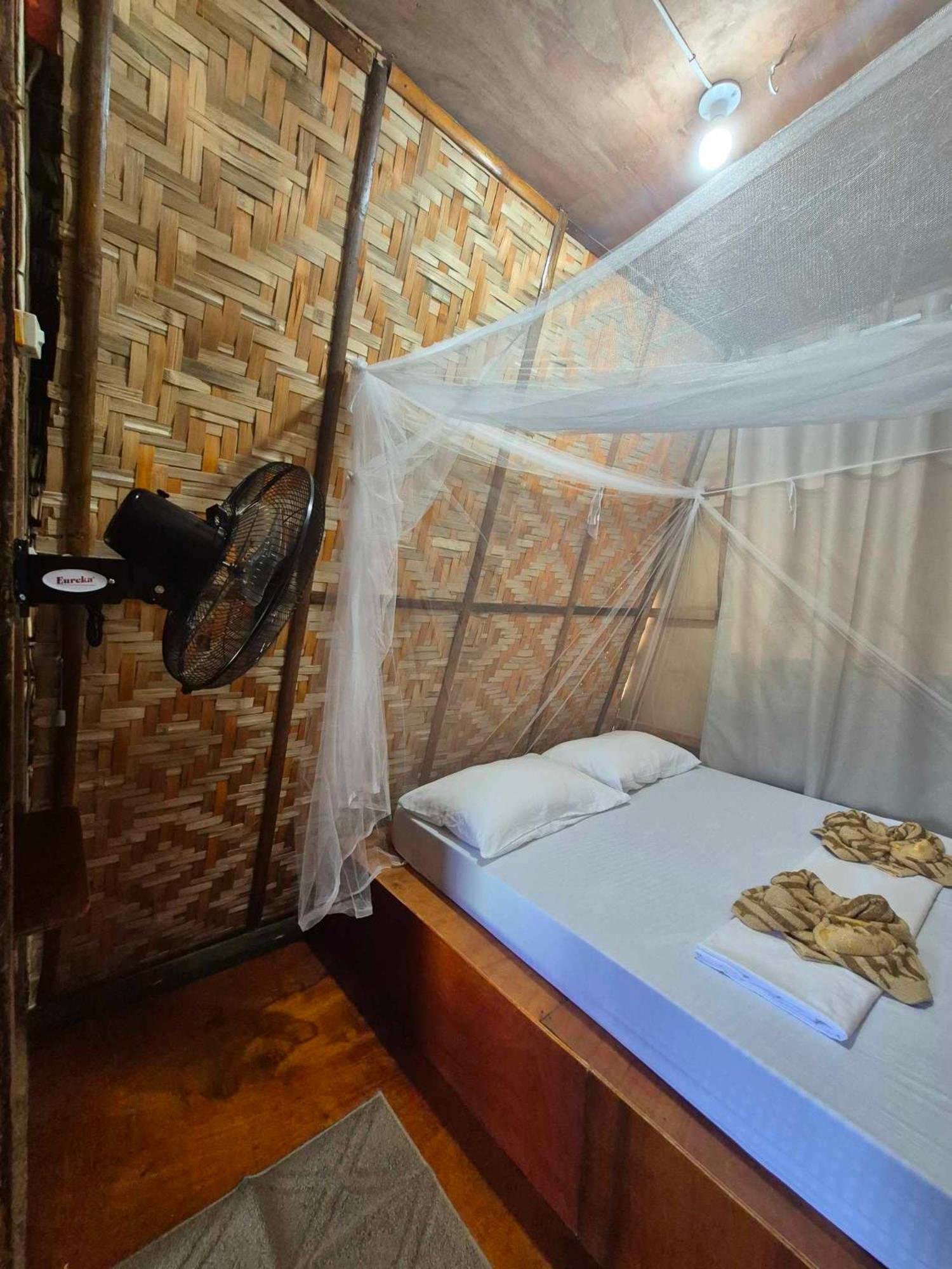 Nirvana Resort & Dive Centre - Моалбоал Екстериор снимка