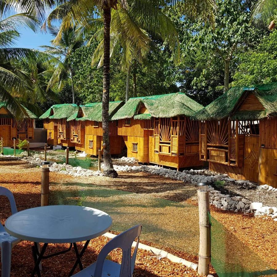 Nirvana Resort & Dive Centre - Моалбоал Екстериор снимка